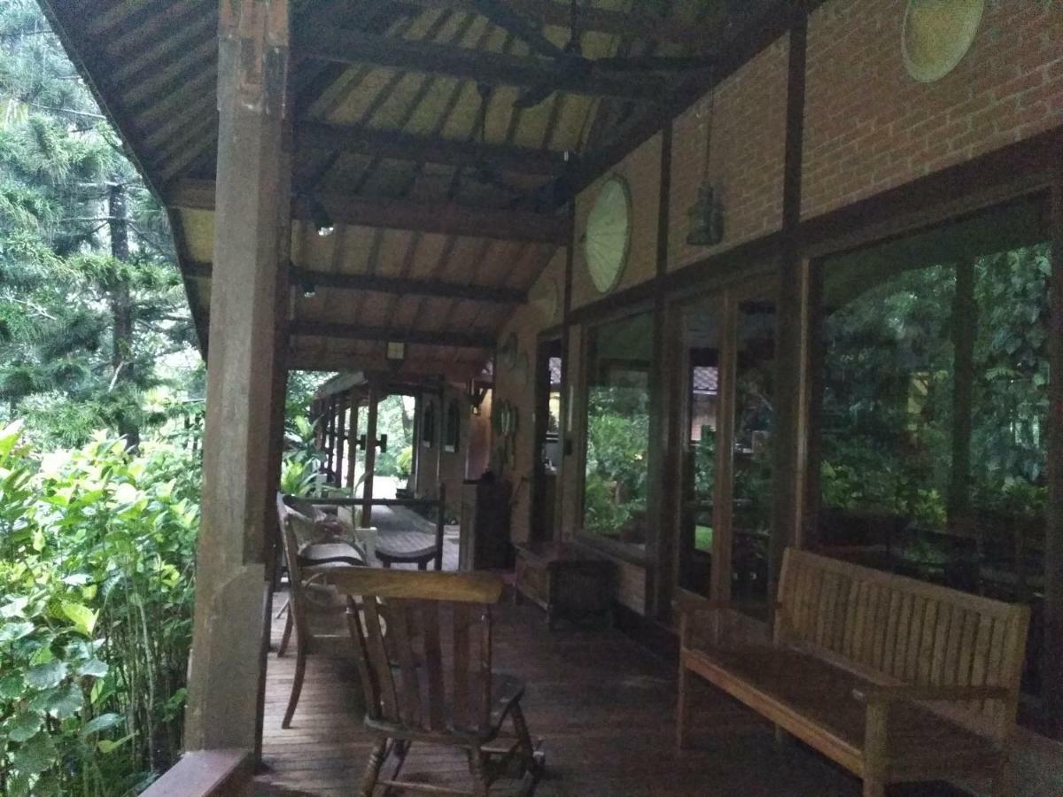 The Country House Senggigi Kültér fotó